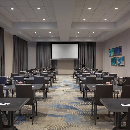 Springhill Suites By Marriott Orlando At Millenia Экстерьер фото