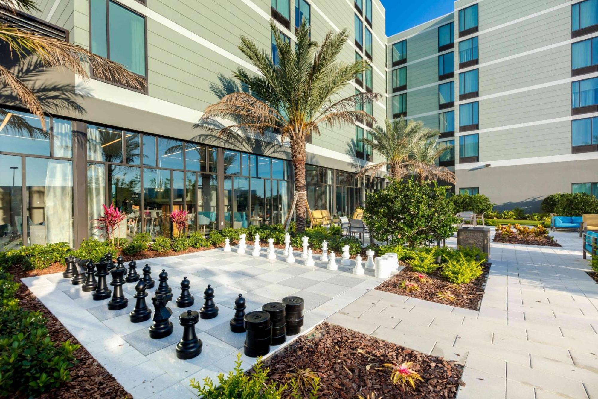 Springhill Suites By Marriott Orlando At Millenia Экстерьер фото