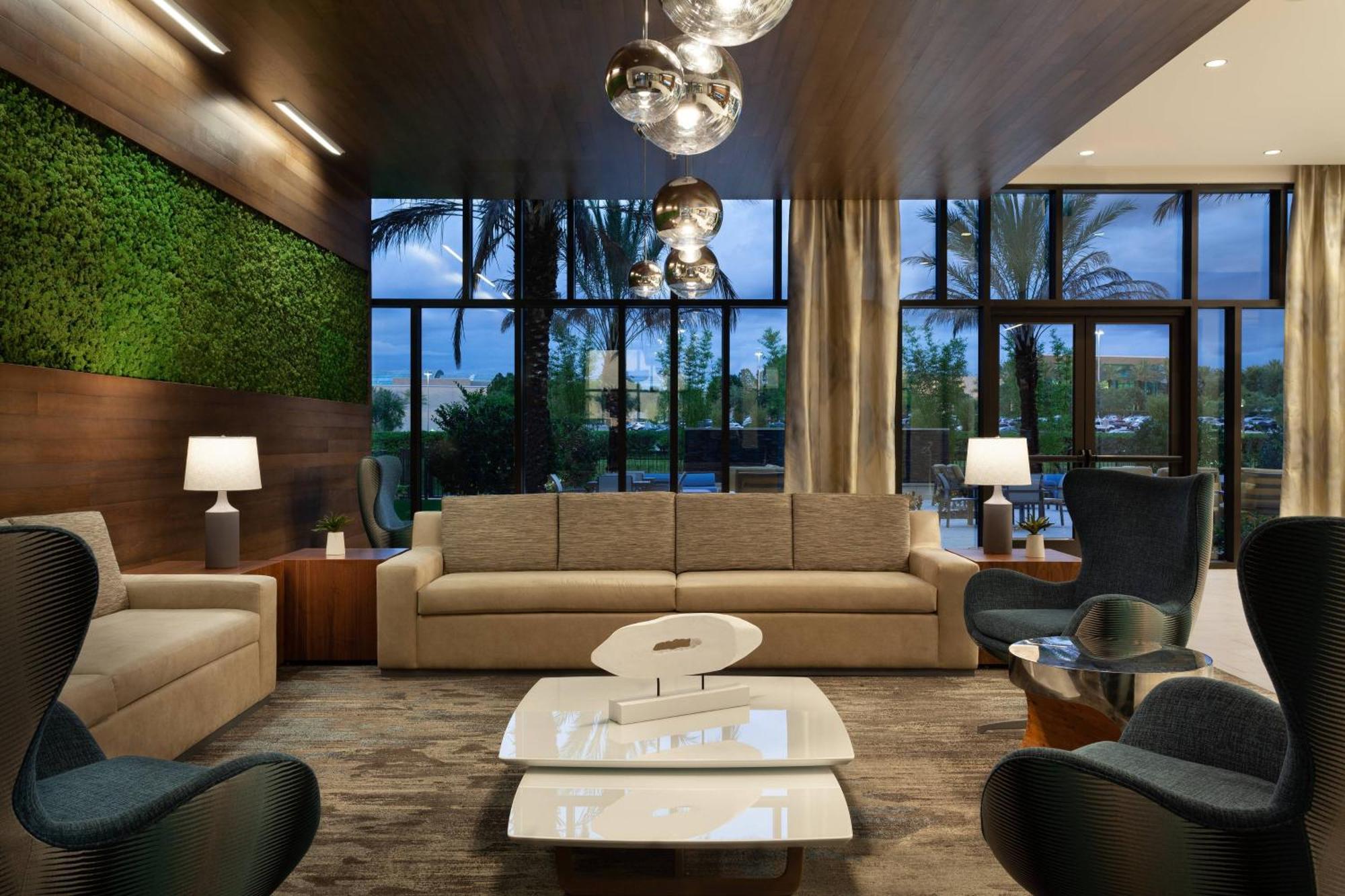 Springhill Suites By Marriott Orlando At Millenia Экстерьер фото