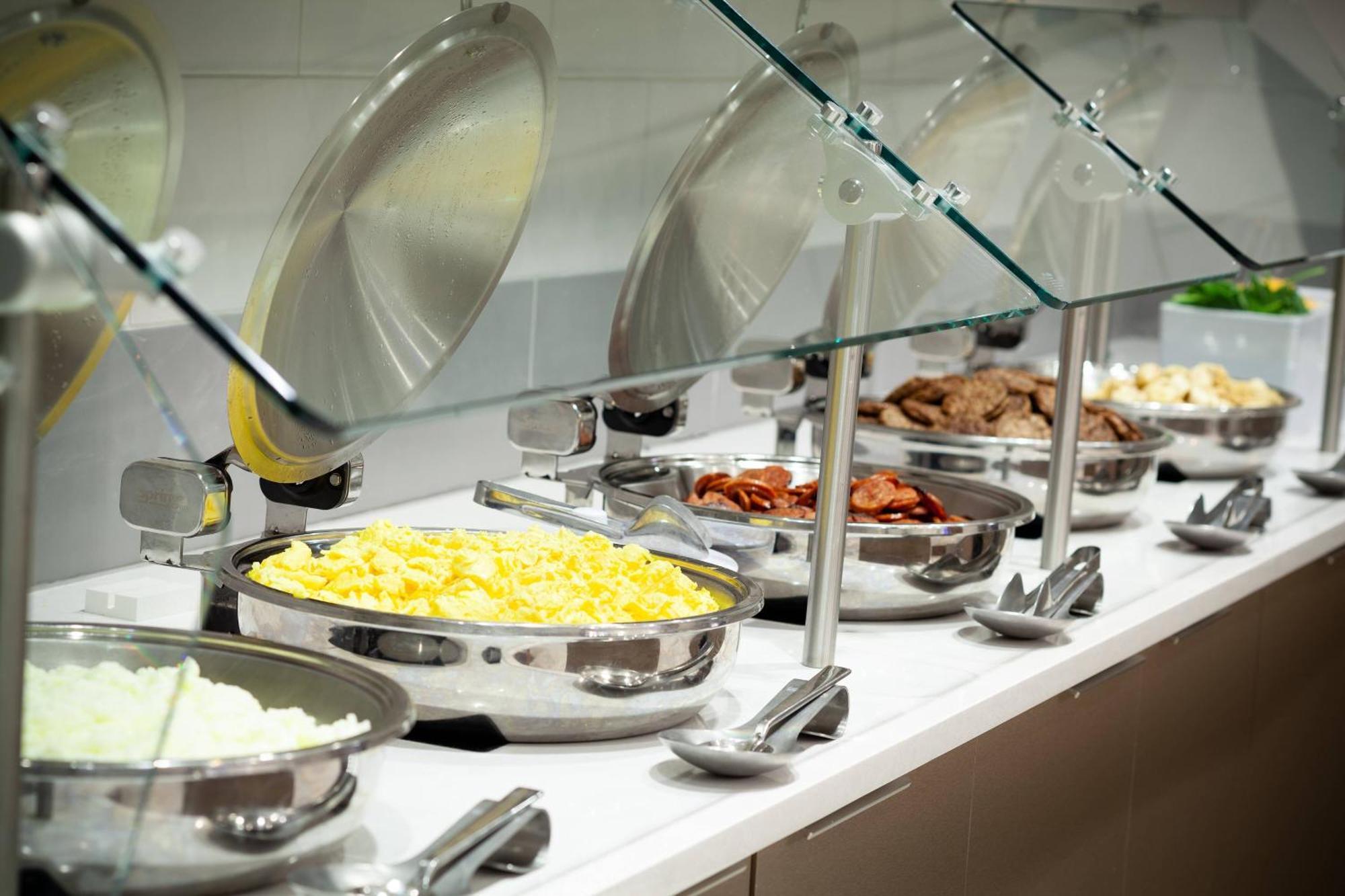 Springhill Suites By Marriott Orlando At Millenia Экстерьер фото
